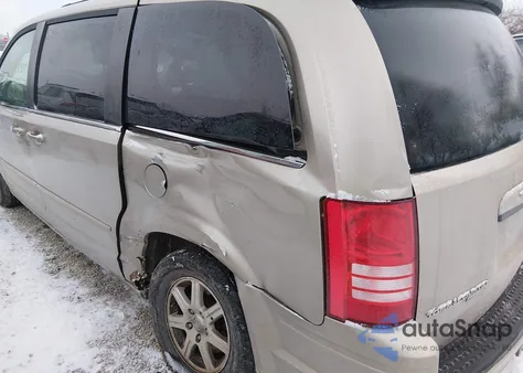 2008 Chrysler Town & Country Touring from USA, damaged, VIN 2A8HR54P88R767134